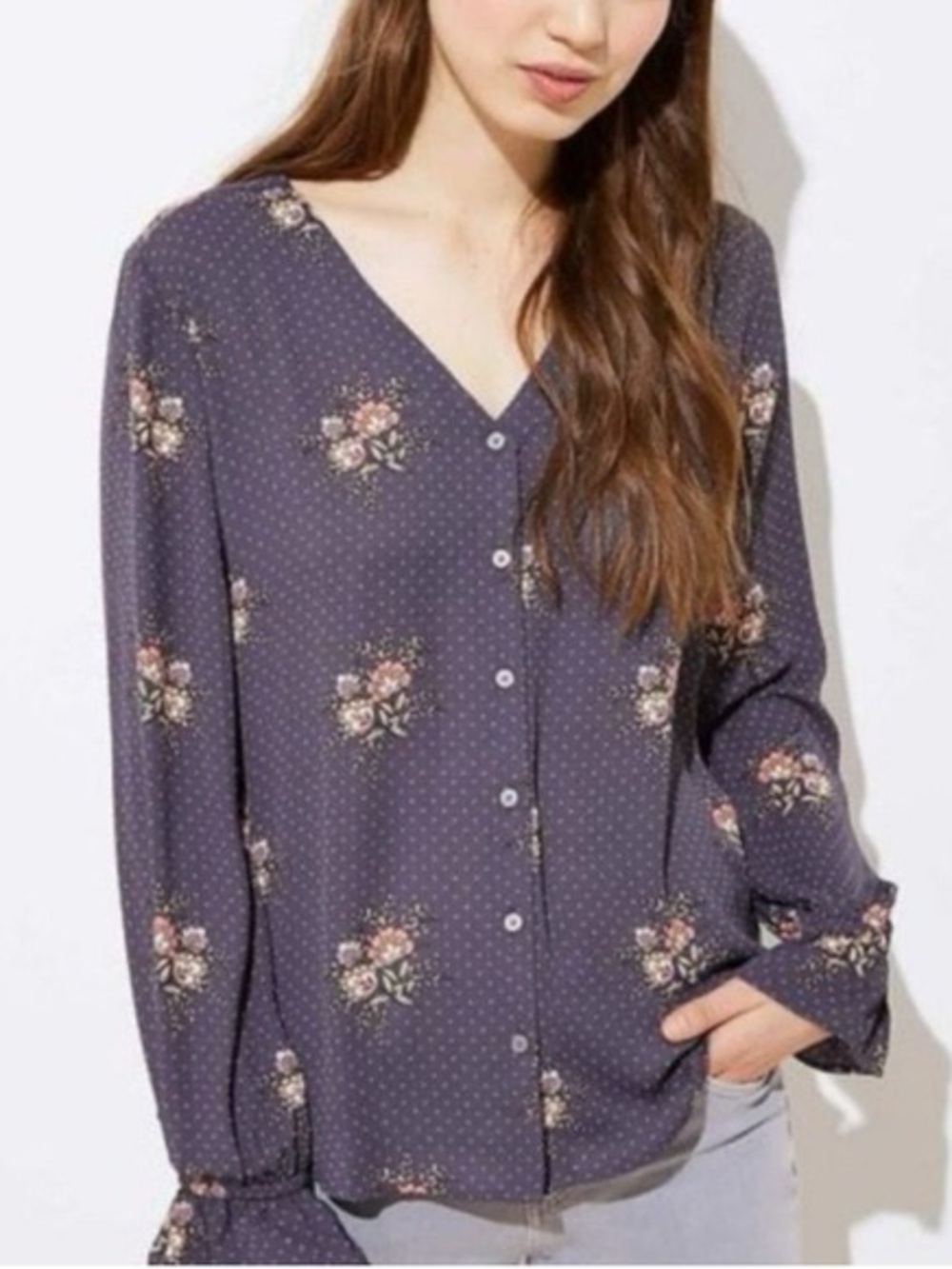 LOFT Navy Floral V-Neck Button-Front Blouse
